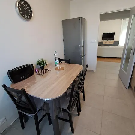 Apartment Le Huit *